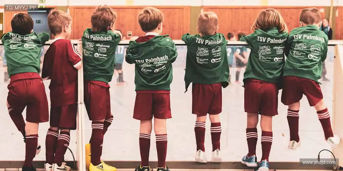 赛场风云，实时掌控！🏃♂️📺